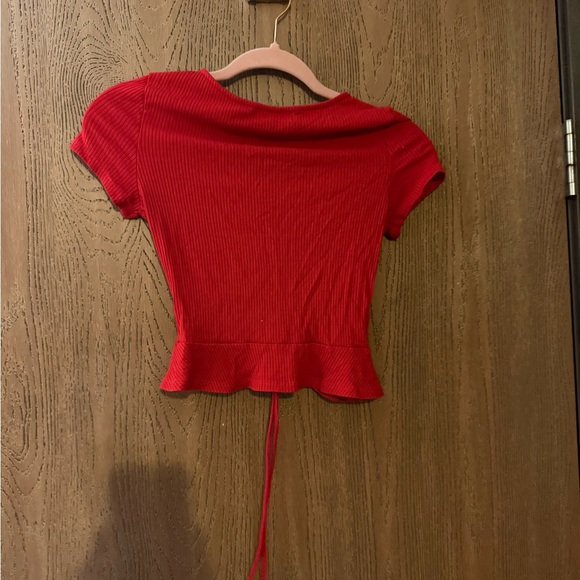 Adika Red Ribbed Ruched Crop Top - Picture 2 of 3